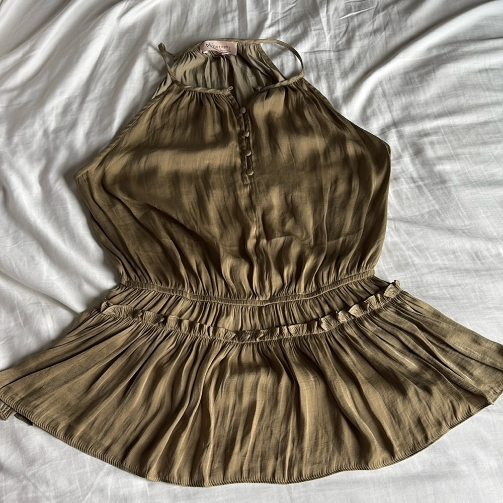 Beautiful silky philosophy tank